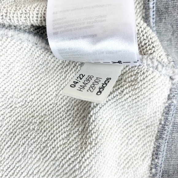 Adidas Grey Logo Play Cropped Hoodie Size L - Picture 10 of 10